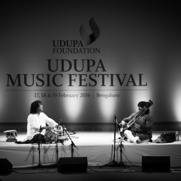 Ustad Zakir Hussain and Niladri Kumar