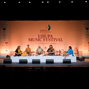 Pandit Shivkumar Sharma, Pandit Rahul Sharma, Pandit Vijay Ghate, Pandit Bhawani Shankar