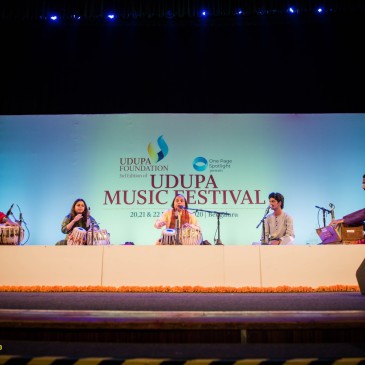 Pandit Suresh Talwalkar, Sanvi Talwalkar, Satyajit Talwalkar, Tanmay Deochake, Nagesh Adgaonkar